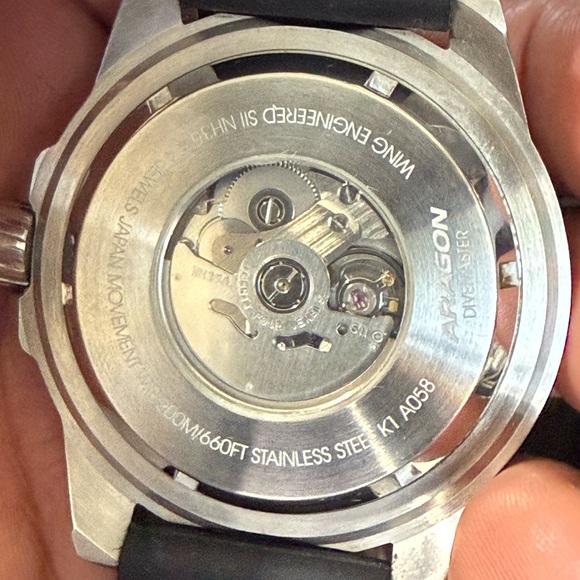 Aragon Divemaster Watch with Black and Green Dial Japanese NH35A Automatic - Picture 6 of 13